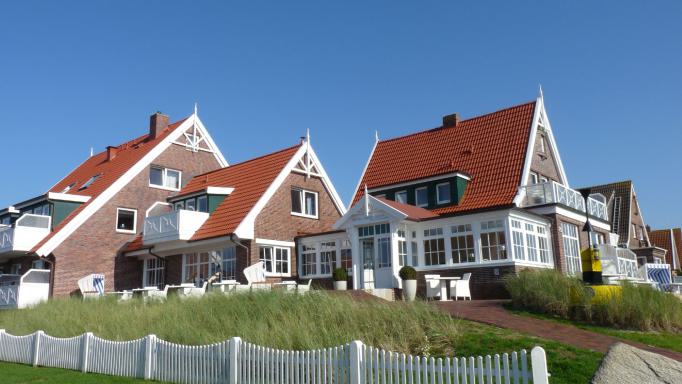 Unter die Kategorie Ferienwohnungen fallen auch ganze Ferienhäuser, die auf Langeoog auch angeboten werden langeoog, ferienwohnung, buchen, finden